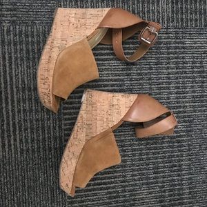 Marc Fisher Wedge Sandls Cognac Size 11